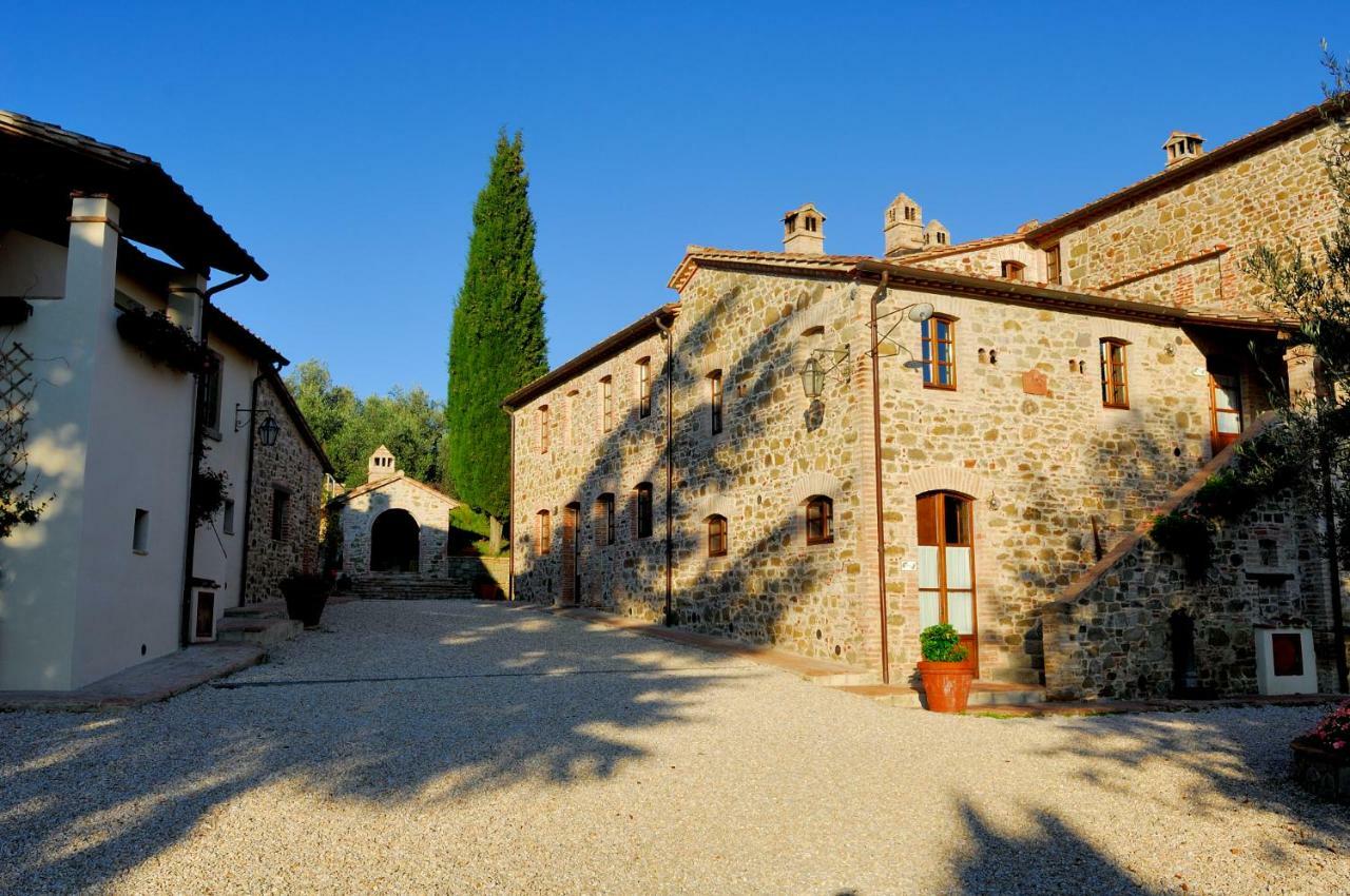 Relais Borgo Torale Hotel Passignano sul Trasimeno Bagian luar foto