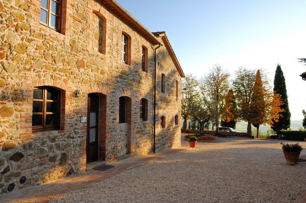 Relais Borgo Torale Hotel Passignano sul Trasimeno Bagian luar foto